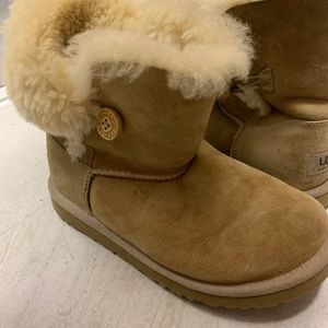 Girls Ugg Boots
